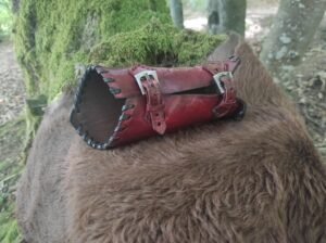 image d'un Bracelet rouge en cuir d’agneau doublé