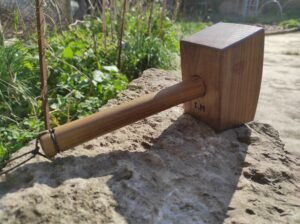 image d'un Gros maillet en Orme et manche en acacia